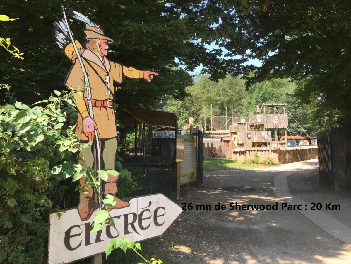 Vemars Studio Orange - Parc Asterix - Mer De Sable - Villepinte - Aeroport Cdg מראה חיצוני תמונה